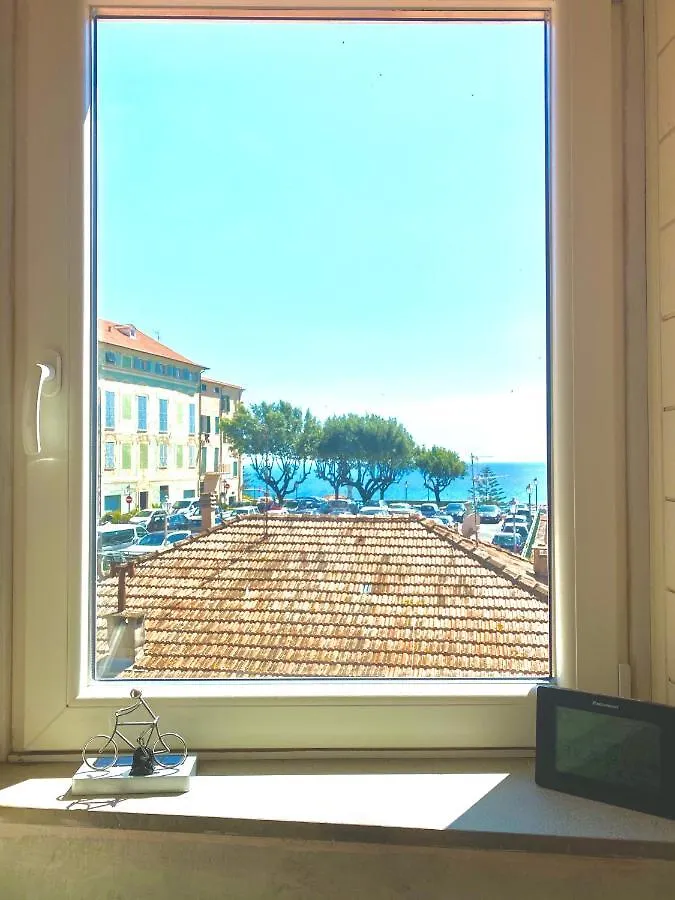 Abcdecor Italia Apartment Imperia 0*,
