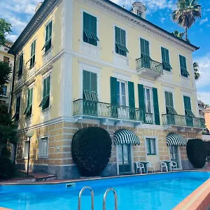 4* Hotell Miramare